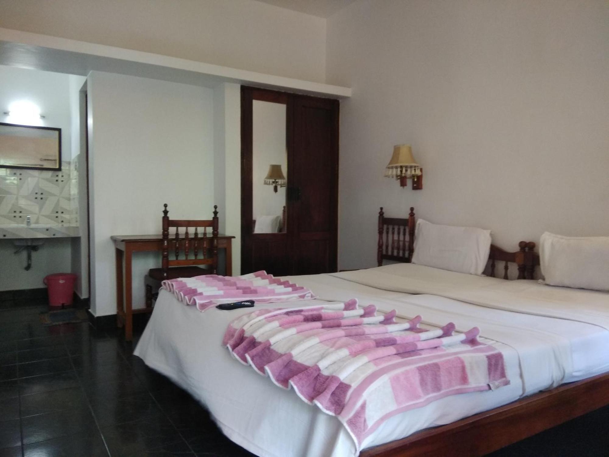 Beach Florra Inn Kovalam Ngoại thất bức ảnh