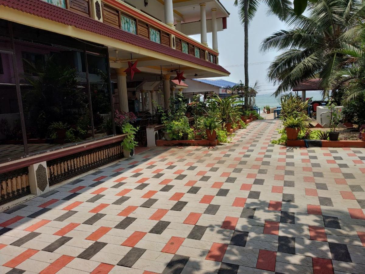 Beach Florra Inn Kovalam Ngoại thất bức ảnh